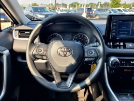 2021 TOYOTA RAV4 HYBRID SUV 4-CYL, HYBRID, 2.5 LITER LE SPORT UTILITY 4D