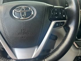 2019 TOYOTA SIENNA VAN V6, 3.5 LITER XLE MINIVAN 4D