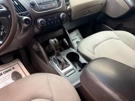 2015 HYUNDAI TUCSON