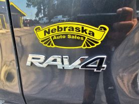 2019 TOYOTA RAV4 SUV 4-CYL, 2.5 LITER XLE SPORT UTILITY 4D