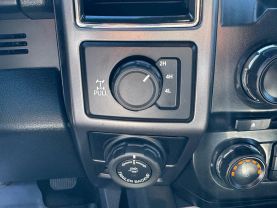 2017 FORD F150 SUPERCREW CAB PICKUP V6, ECOBOOST, TT, 2.7L XLT PICKUP 4D 5 1/2 FT