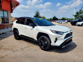 2019 TOYOTA RAV4 HYBRID SUV 4-CYL, HYBRID, 2.5 LITER XSE SPORT UTILITY 4D
