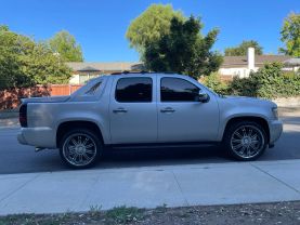 2011 CHEVROLET AVALANCHE LT SPORT UTILITY PICKUP 4D 5 1/4 FT