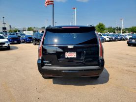 2017 CADILLAC ESCALADE SUV V8, 6.2 LITER PREMIUM LUXURY SPORT UTILITY 4D