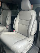 2019 TOYOTA SIENNA VAN V6, 3.5 LITER XLE MINIVAN 4D