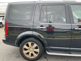 2016 Land Rover Lr4 - Image 23