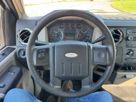 2009 FORD F350 SUPER DUTY SUPER CAB PICKUP V8, TURBO DSL 6.4L XLT PICKUP 4D 6 3/4 FT