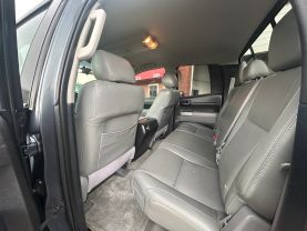 2010 TOYOTA TUNDRA DOUBLE CAB PICKUP V8, FLEX FUEL, 5.7 LITER PICKUP 4D 6 1/2 FT