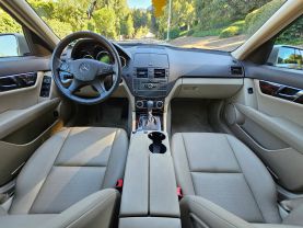 2010 MERCEDES-BENZ C-CLASS C 300 4MATIC LUXURY SEDAN 4D