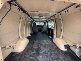 2017 CHEVROLET EXPRESS 2500 CARGO CARGO V8, FLEX FUEL, 4.8 LITER VAN 3D