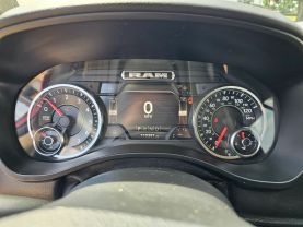 2020 RAM 1500 QUAD CAB PICKUP V8, HEMI, 5.7 LITER BIG HORN PICKUP 4D 6 1/3 FT