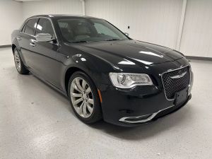 Image of 2018 CHRYSLER 300