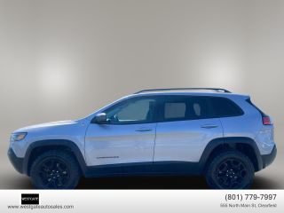 Image of 2019 JEEP CHEROKEE