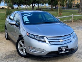 2014 CHEVROLET VOLT SEDAN 4D