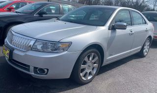 2009 LINCOLN MKZ. Price $7,995. Mileage 106,524.