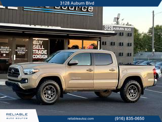 Image of 2018 TOYOTA TACOMA DOUBLE CAB SR5 PICKUP 4D 5 FT