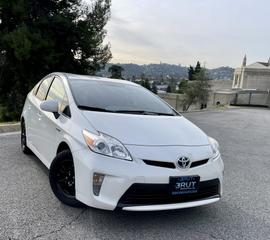 2015 TOYOTA PRIUS TWO HATCHBACK 4D