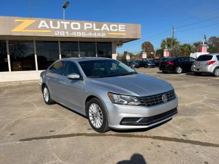 2017 VOLKSWAGEN PASSAT 1.8T SE SEDAN 4D