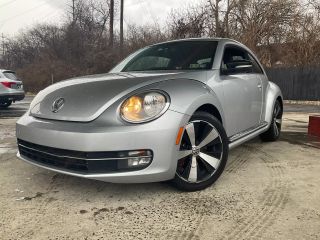 2013 VOLKSWAGEN BEETLE TURBO HATCHBACK 2D