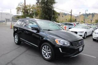 2017 VOLVO XC60