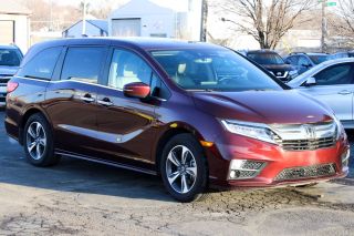 2018 HONDA ODYSSEY TOURING MINIVAN 4D