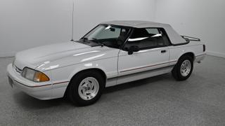 Image of 1992 FORD MUSTANG