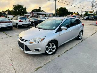 2014 FORD FOCUS SE HATCHBACK 4D