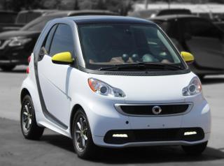 2014 SMART FORTWO PASSION HATCHBACK COUPE 2D