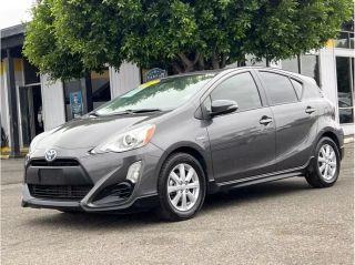 2017 TOYOTA PRIUS C TWO HATCHBACK 4D