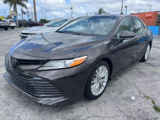 2019 TOYOTA CAMRY XLE SEDAN 4D