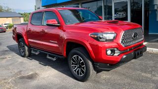 2020 TOYOTA TACOMA DOUBLE CAB TRD SPORT PICKUP 4D 5 FT