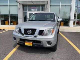 2018 NISSAN FRONTIER CREW CAB SL PICKUP 4D 5 FT