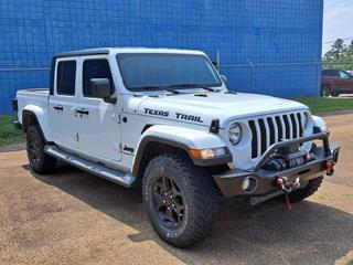 2022 JEEP GLADIATOR TEXAS TRAIL EDITION PICKUP 4D 5 FT