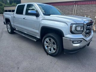 2017 GMC SIERRA 1500 CREW CAB SLT PICKUP 4D 5 3/4 FT