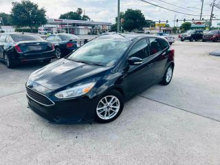 2017 FORD FOCUS SE HATCHBACK 4D