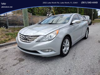 2013 HYUNDAI SONATA SEDAN 4-CYL, 2.4 LITER SE SEDAN 4D at PB Motors Lake Worth, FL 33461 26.617710996647727, -80.0731528981533