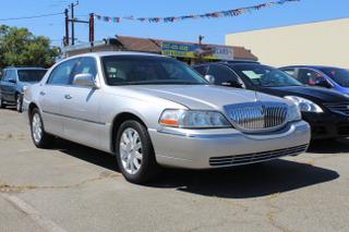 Image of 2009 LINCOLN TOWN CAR