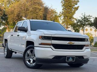 2018 CHEVROLET SILVERADO 1500 CREW CAB CUSTOM PICKUP 4D 5 3/4 FT