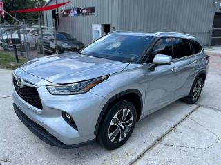 2021 TOYOTA HIGHLANDER XLE SPORT UTILITY 4D