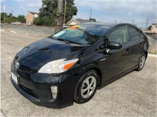 2013 TOYOTA PRIUS FOUR HATCHBACK 4D