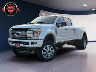Image of 2019 FORD F450 SUPER DUTY CREW CAB