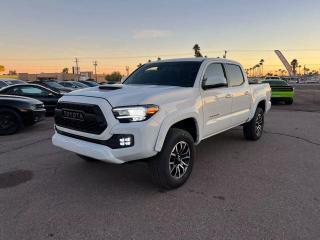 2022 TOYOTA TACOMA DOUBLE CAB TRD SPORT PICKUP 4D 5 FT