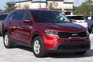 2023 KIA SORENTO LX SPORT UTILITY 4D