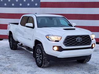 2021 TOYOTA TACOMA DOUBLE CAB TRD OFF-ROAD PICKUP 4D 6 FT