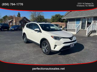 Image of 2017 TOYOTA RAV4
