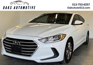 Image of 2017 HYUNDAI ELANTRA