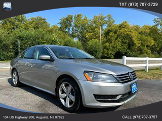 Image of 2013 VOLKSWAGEN PASSAT