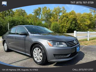 Image of 2012 VOLKSWAGEN PASSAT