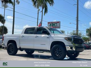 Image of 2015 TOYOTA TUNDRA CREWMAX