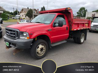 2003 Ford F550 Super Duty Regular Cab & Chassis - Image 22